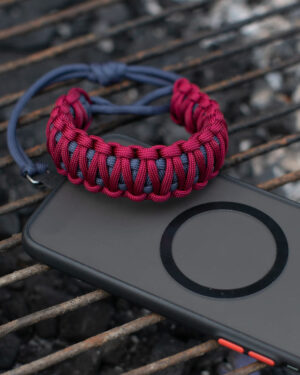 Premium Phone Strap Navy / Burgundy + Adaptador